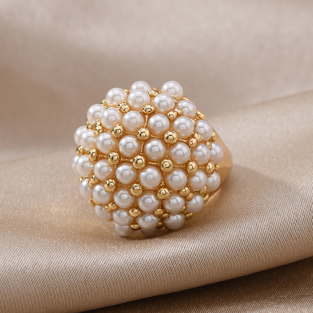 Elegant Three-dimensional Pearl-ball Chic Ring - image 4