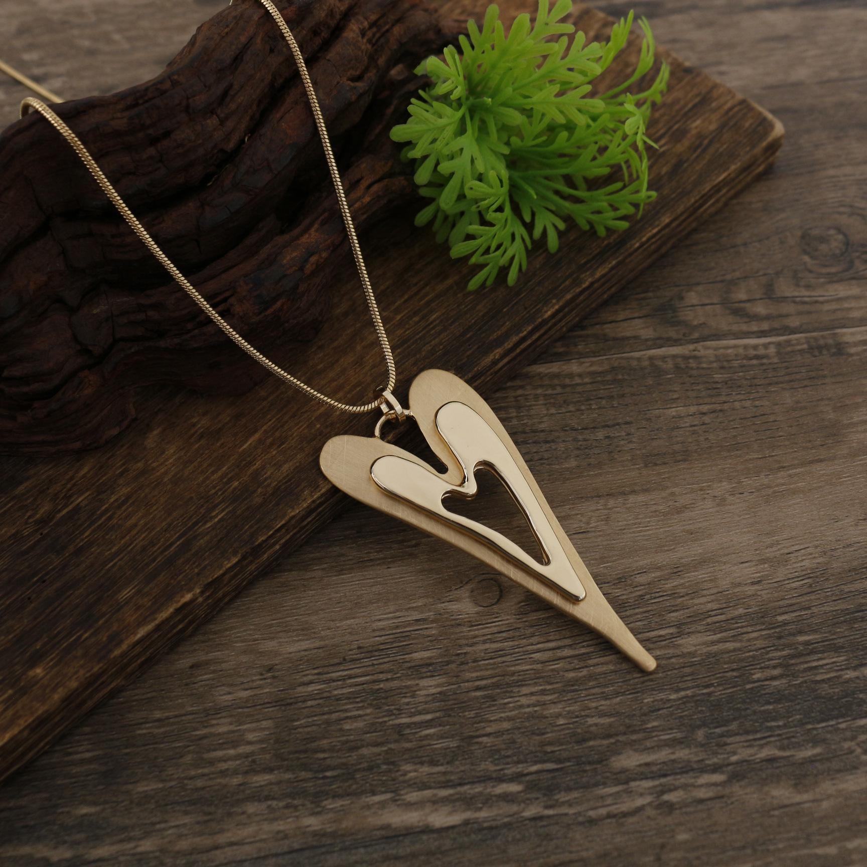 High-end Autumnwinter Double-layer Heart-shaped Long Necklace - image 2
