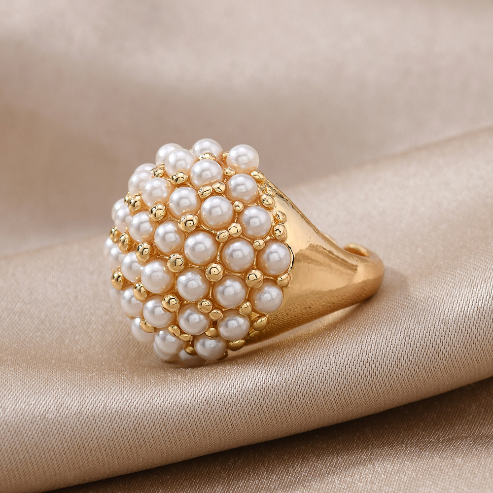 Elegant Three-dimensional Pearl-ball Chic Ring - image 3