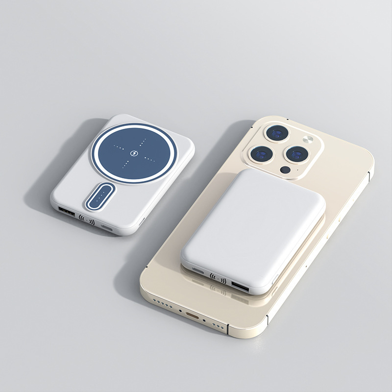 Magnetic Suction Charging Bank Wireless Charging Bank Mobile Power Supply - image 4