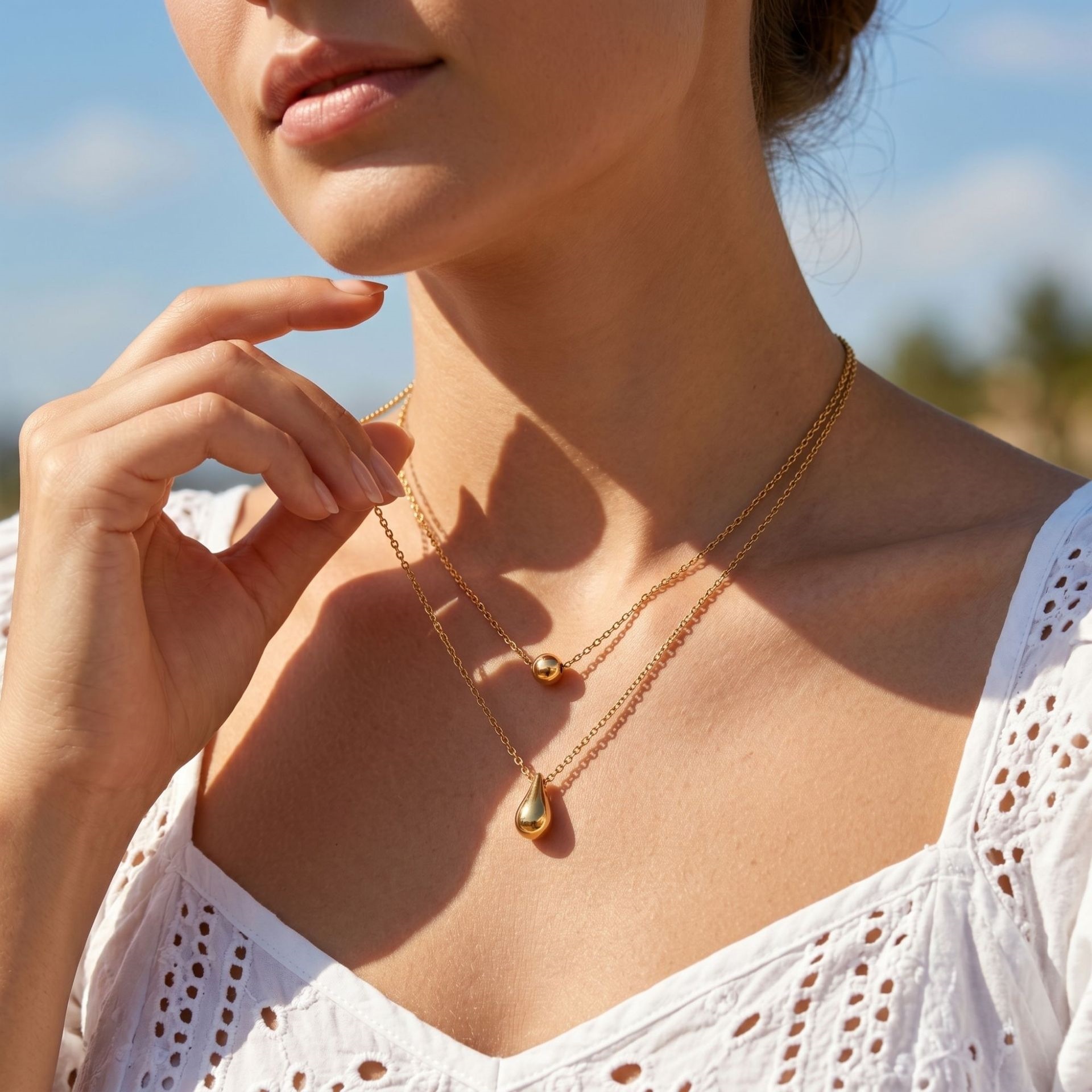 Womens Elegant Heart-Shaped Waterdrop Necklace - image 3